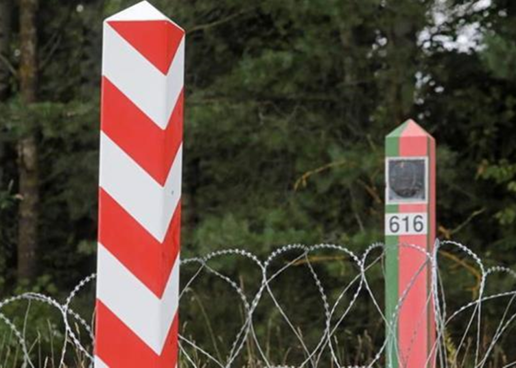 Польща відправить на кордон з Білоруссю ще 1500 прикордонників