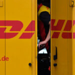 DHL призупиняє відправлення на суму понад $800 для споживачів у США