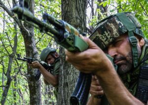 Все продали Києву: ЗМІ дізнались про критичну нестачу снарядів у Пакистану