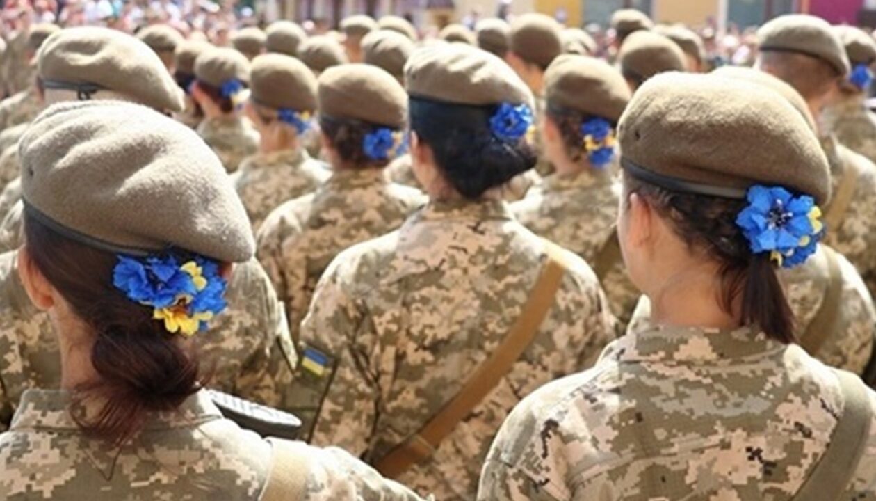 В ЗСУ зробили заяву про обов'язкову службу жінок