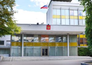 У Швеції дрон "атакував" посольство Росії
