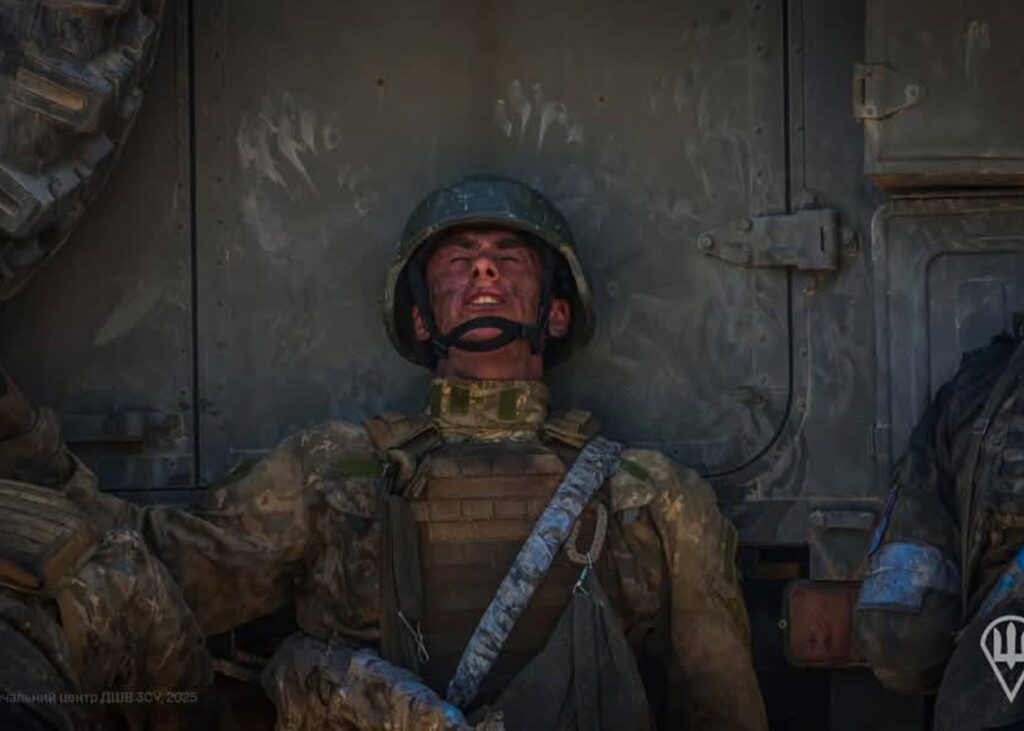 Сюжет"Лізе, як сарана". Прорив ворога на Сумщині