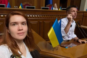 Нардепка Безугла показала «мавпу» у Верховній Раді (фото)