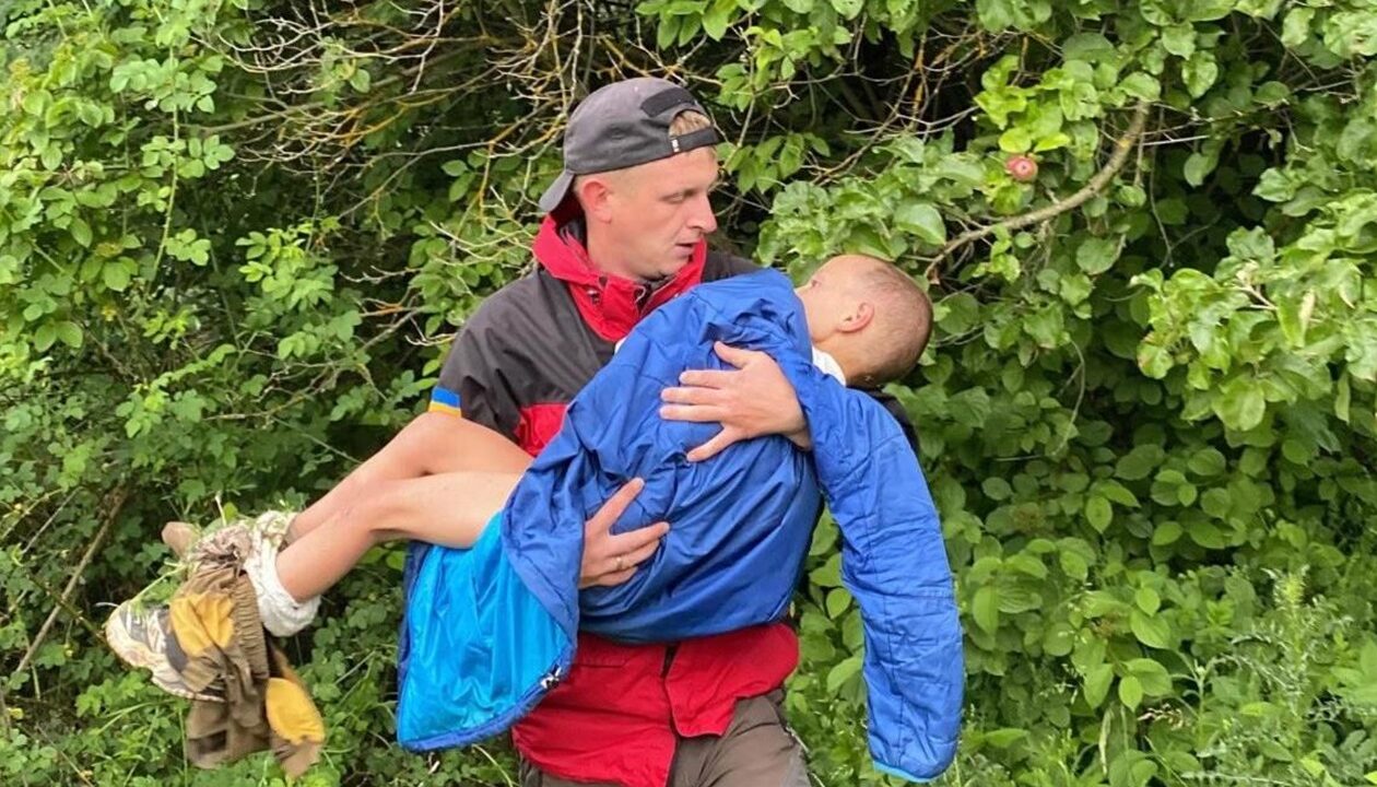 На Прикарпатті знайшли 5-річного хлопчика, якого шукали понад три доби