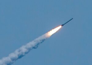 Вибухи пролунали у Львові й Івано-Франківську