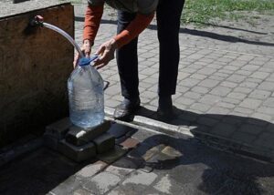 В "ДНР" заявили про подачу води раз на три дні