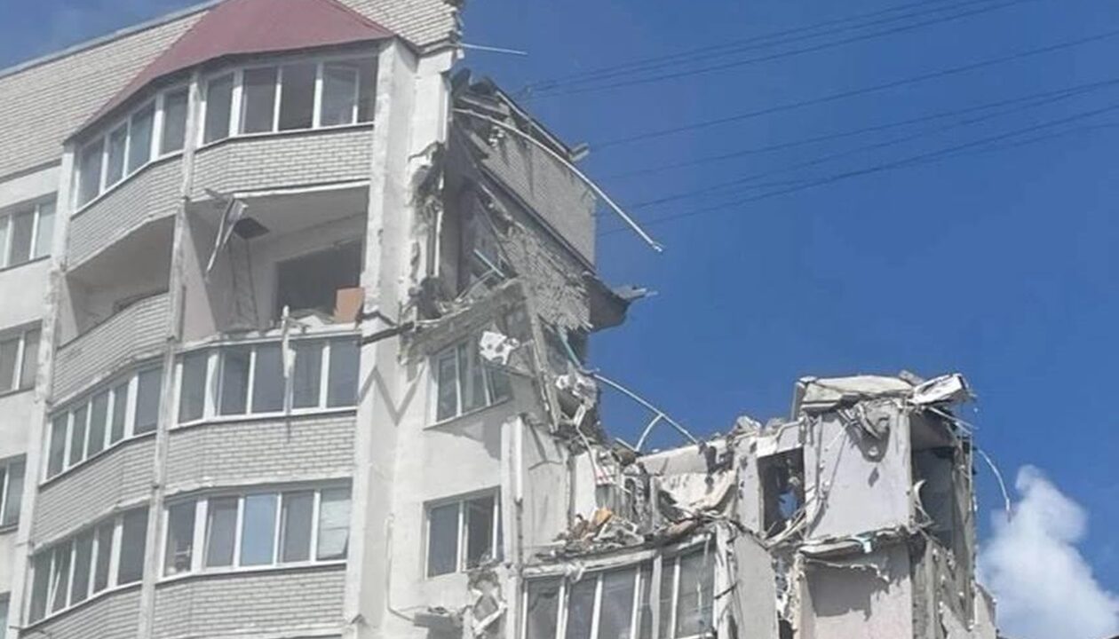 В Саратові вибух обвалив частину будинку: є жертви