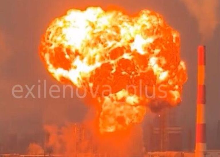 БПЛА атакували Крим і заводи у РФ