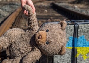 РФ створила понад 200 таборів для "перевиховання" українських дітей - звіт
