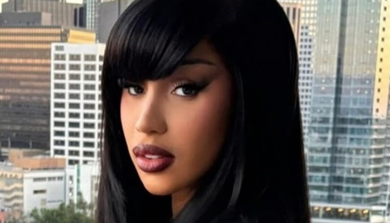 Cardi B чекає на четверту дитину