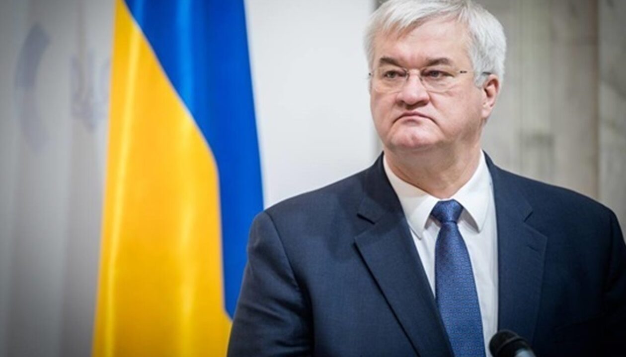 Україна понизила дипломатичні відносини з Кубою