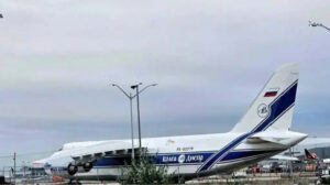 Канада хоче забрати вантажний літак РФ і подарувати його Україні