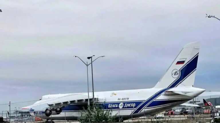 Канада хоче забрати вантажний літак РФ і подарувати його Україні