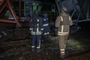 Росіяни вдарили по залізничній станції в Сумах: є поранені