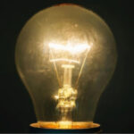 В Україні аварійні відключення світла через удар РФ по енергетичній інфраструктурі