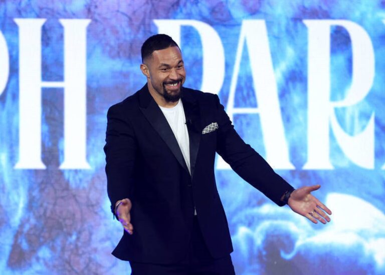 Паркер комунікує про рішення Усика піти битися