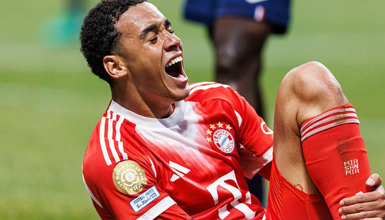 Мусіала провів тренування після перелому ноги