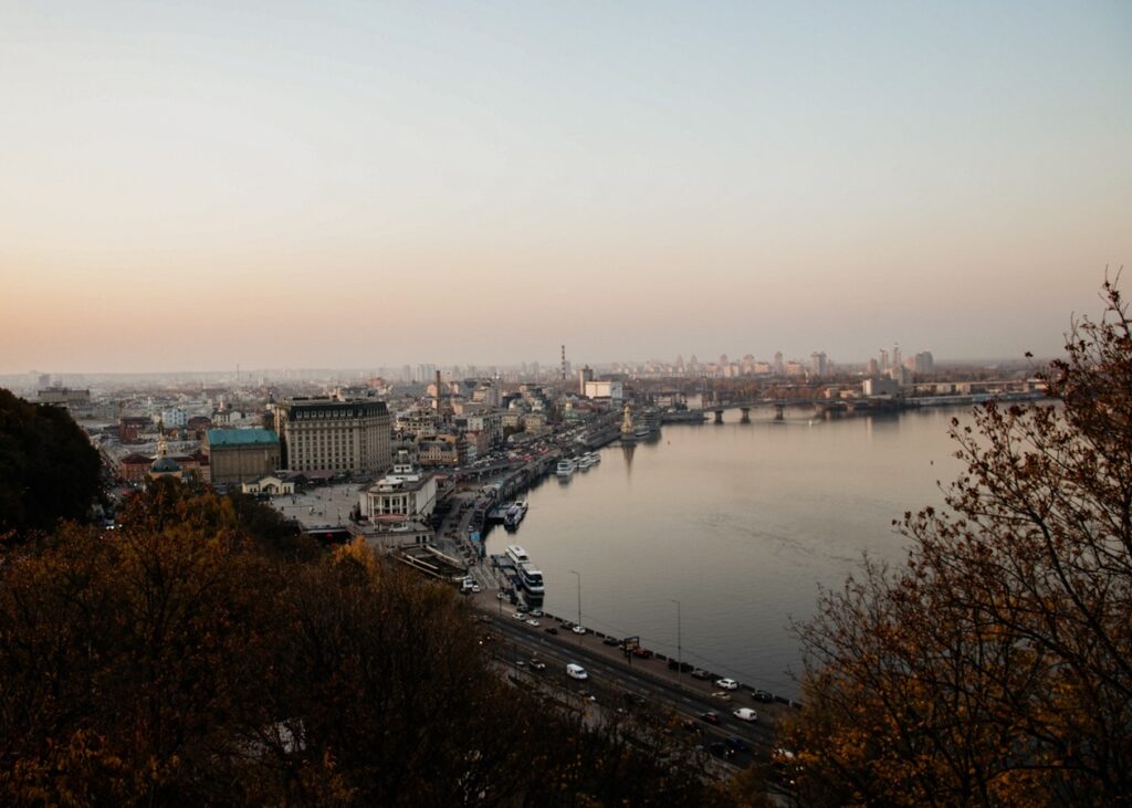 У Києві тимчасово обмежать рух