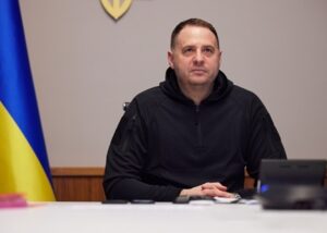 Єрмак прокоментував обшуки НАБУ у себе вдома