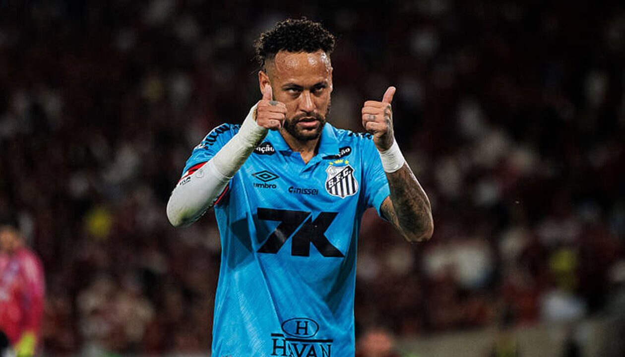 Неймар перервав довгу паузу, оформивши хет-трик