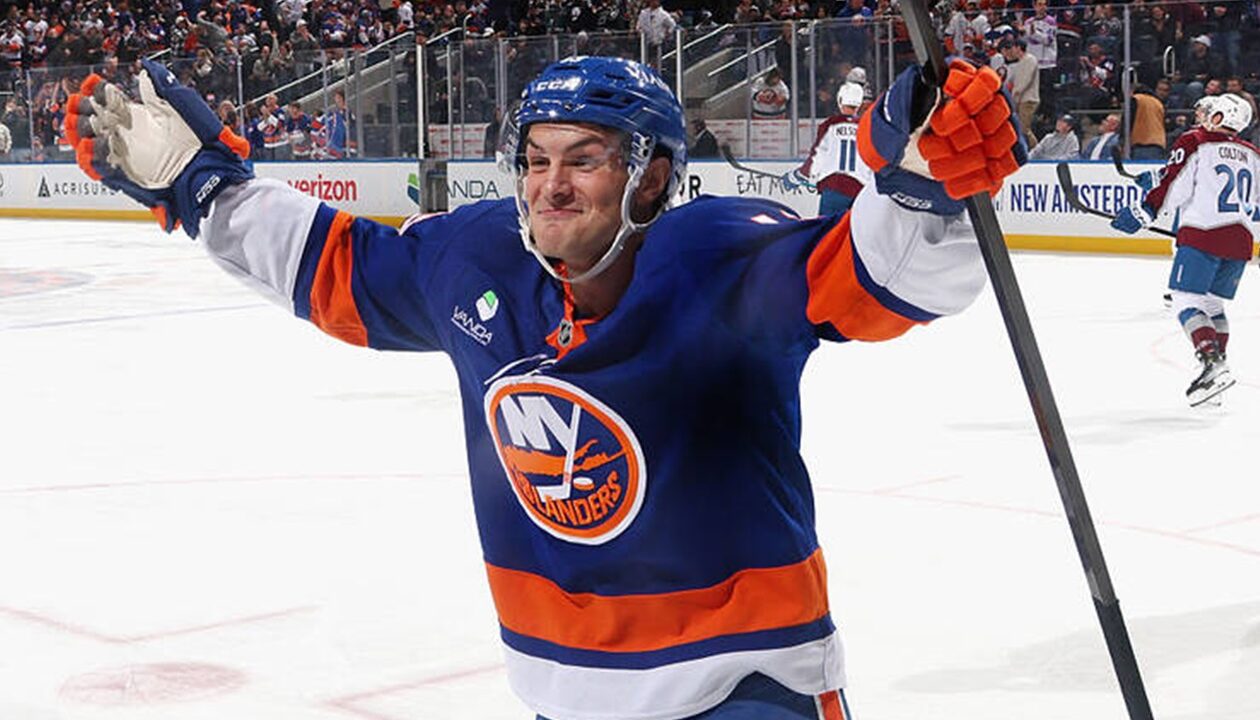 НХЛ: Едмонтон і Колорадо здобули нищівні перемоги