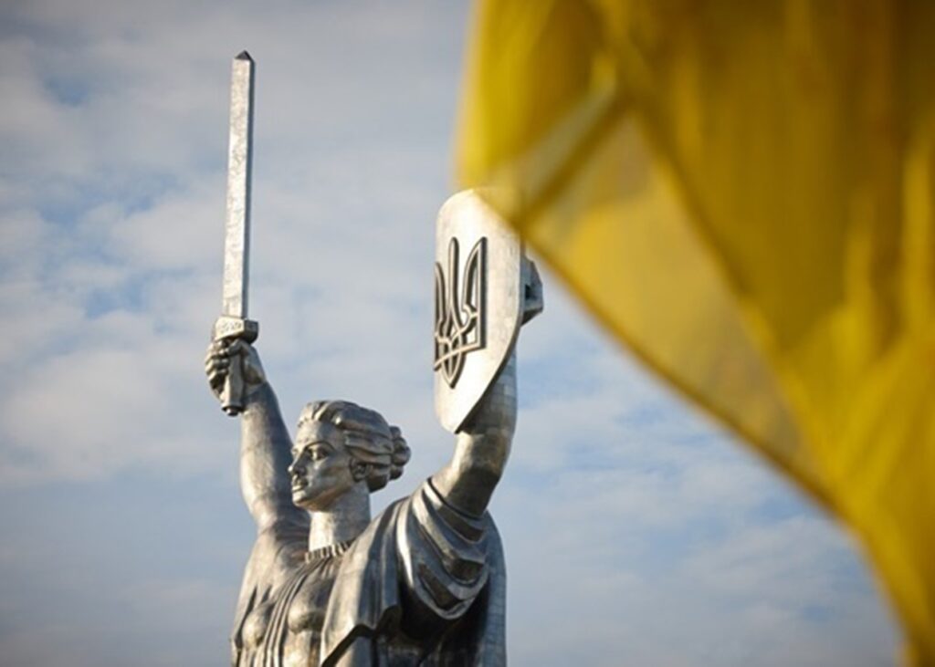 Три чверті українців готові до миру із замороженням фронту - опитування