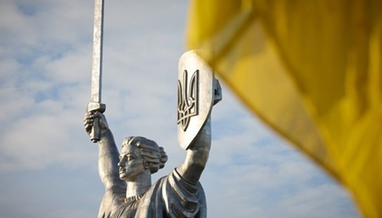 Три чверті українців готові до миру із замороженням фронту - опитування