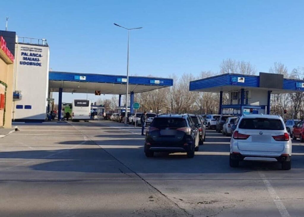 Рух на трасі Одеса-Рені та роботу пунктів пропуску з Молдовою ускладнено