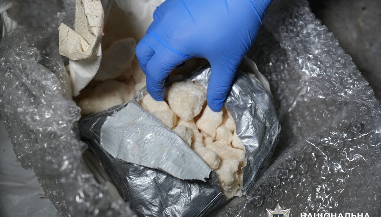 Поліція ліквідувала наркосхему з обігом у 95 млн