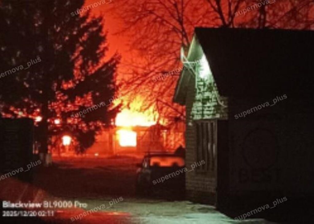 На Брянщині повідомляють про приліт і вибухи