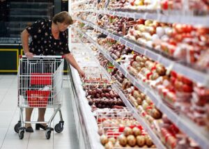 Росіяни виходять на одиночні пікети через зростання цін - ЗМІ