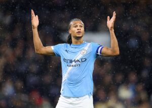 Манчестер Сіті запропонував Реалу свого захисника