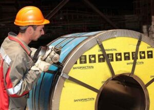 ЗМІ дізнались про наслідки перебоїв зі світлом для металургії