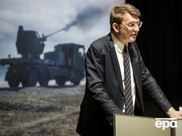 "У нас всі отримують необхідне лікування...": Трамп відправив до Гренландії госпітальний корабель, Данія відреагувала