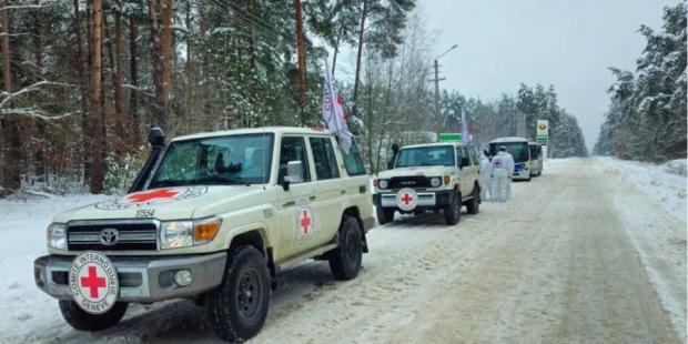 "Таке враження, що вони навіть мішок не відкривали": Україна повернула РФ тіло росіянина, якого намагалися видати за полеглого бійця ЗСУ