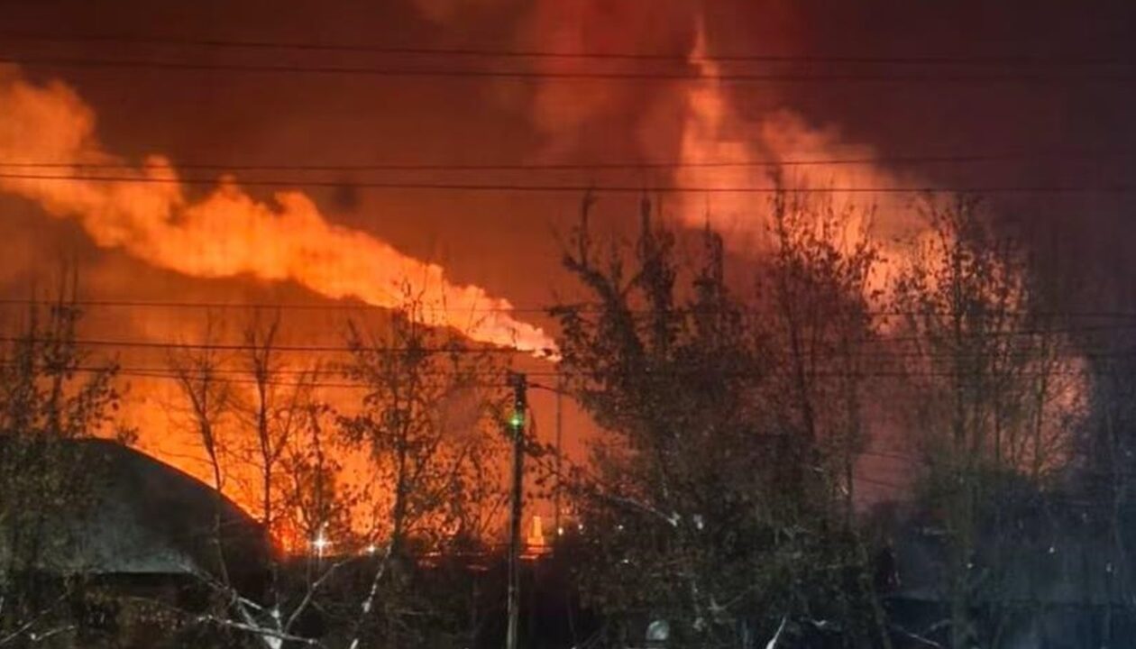 Супутник показав наслідки атаки на хімзавод в РФ