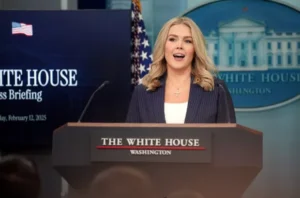 Речниця Трампа прокоментувала інформацію розвідки щодо БПЛА над Каліфорнією