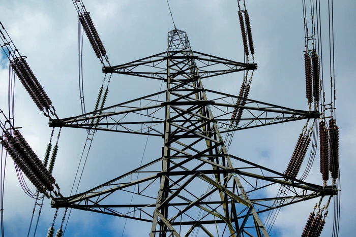 У січні Україна імпортувала рекордну добову кількість електроенергії для зменшення дефіциту