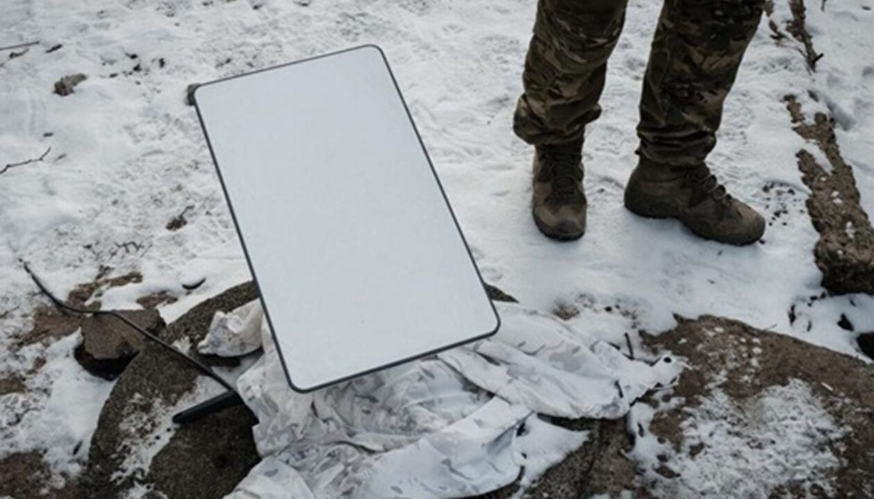 Польща прийняла рішення щодо Starlink для України