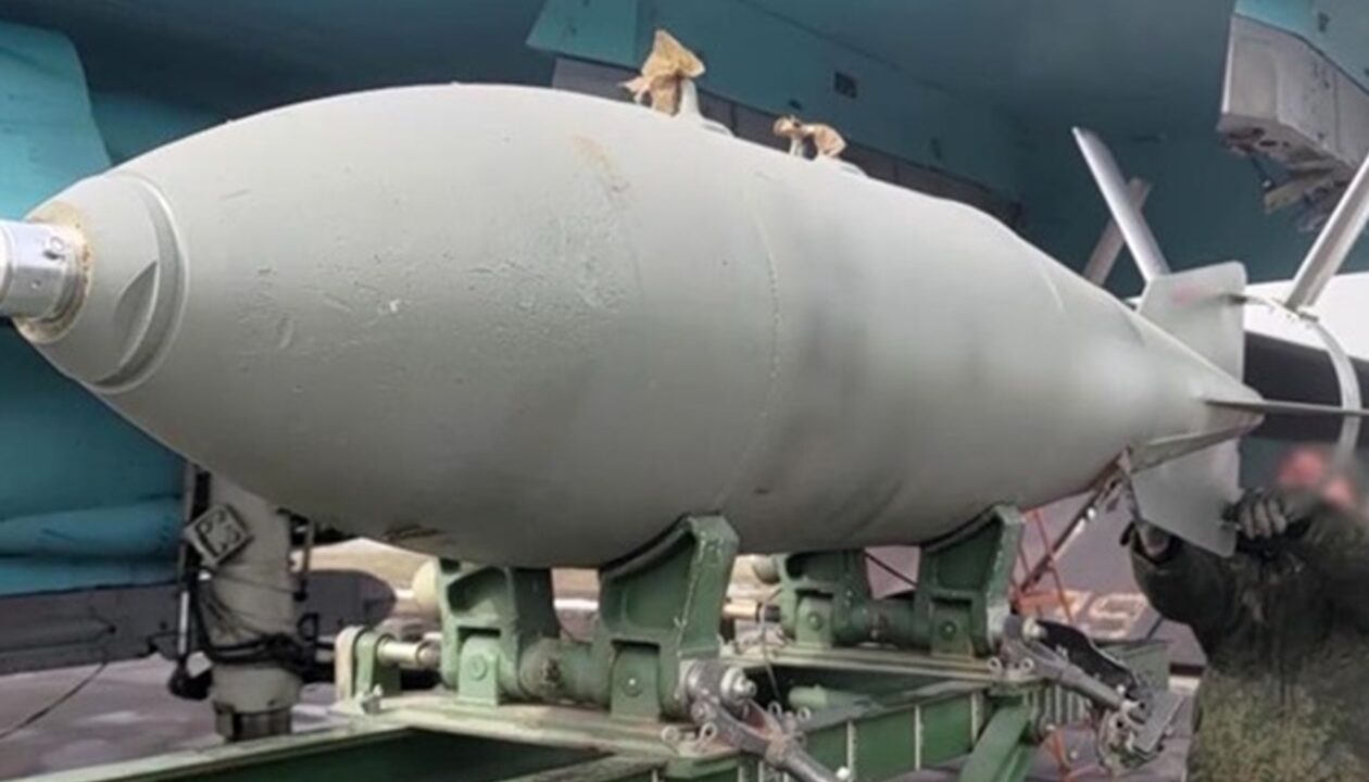 Росія підірвала важливу дамбу на Донеччині