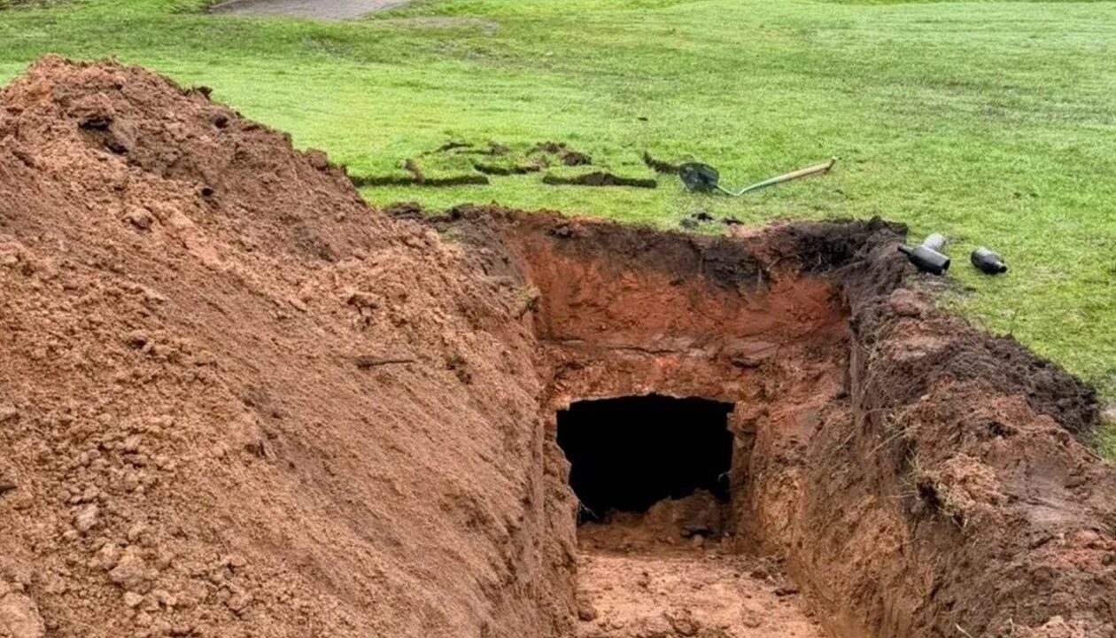 Лунка на полі для гольфу відкрила 200-річну таємницю