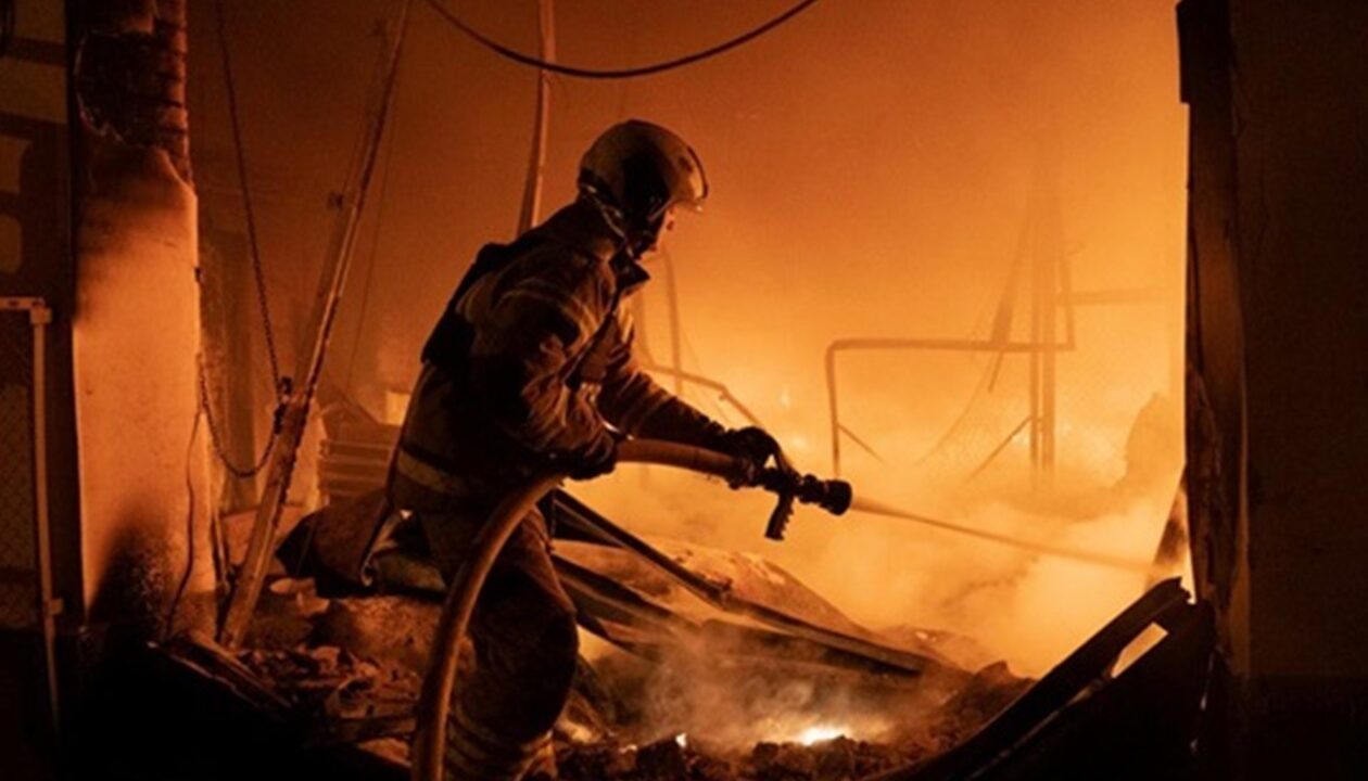 Удар балістикою по Харкову та Києву: що відомо