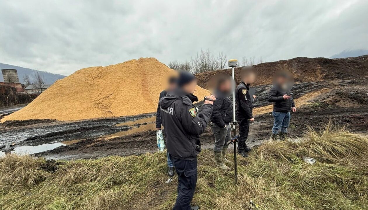 На Закарпатті хімкомбінат допустив забруднення довкілля на 15 млн гривень