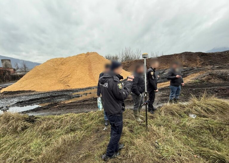 На Закарпатті хімкомбінат допустив забруднення довкілля на 15 млн гривень