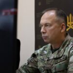 Війна вступила в нову стадію - Сирський