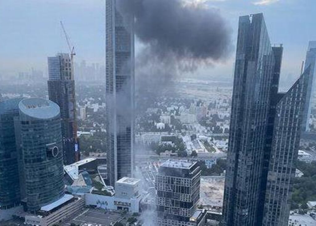 Іран вдарив по міжнародному фінансовому центру у Дубаї