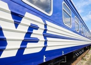 УЗ скасувала низку рейсів після атаки БПЛА