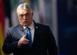 Орбан відмовляється підтримувати Україну без нафти