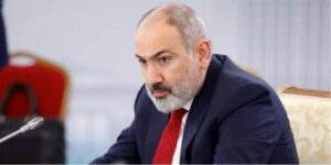 Путін у відповідь лише нервово чухався: Пашинян у Кремлі розповів про демократію та вільні соцмережі у Вірменії (відео)