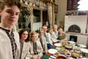 Мер Львова живе на одну зарплату, а дружина має мільйони: Що задекларував Андрій Садовий